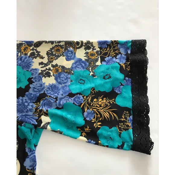 TAKUNI Women’s Blue Floral Print Plus Size Tunic - Picture 8 of 9